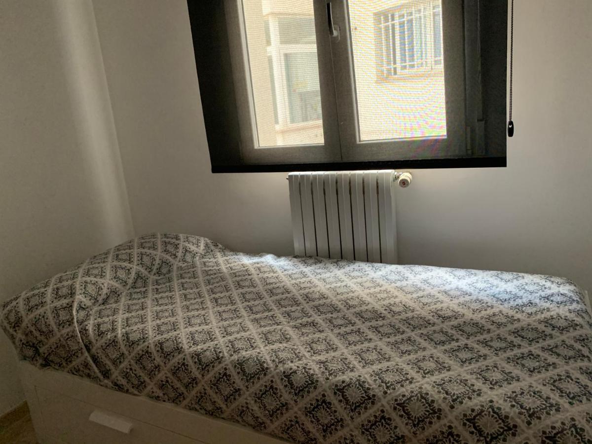 Апартаменти Bonito Alojamiento Junto A La Plaza De Toros Con Garage Альбасете Екстер'єр фото